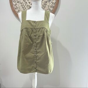Old Navy Olive Green Top NWT MT Smocked Back❤️